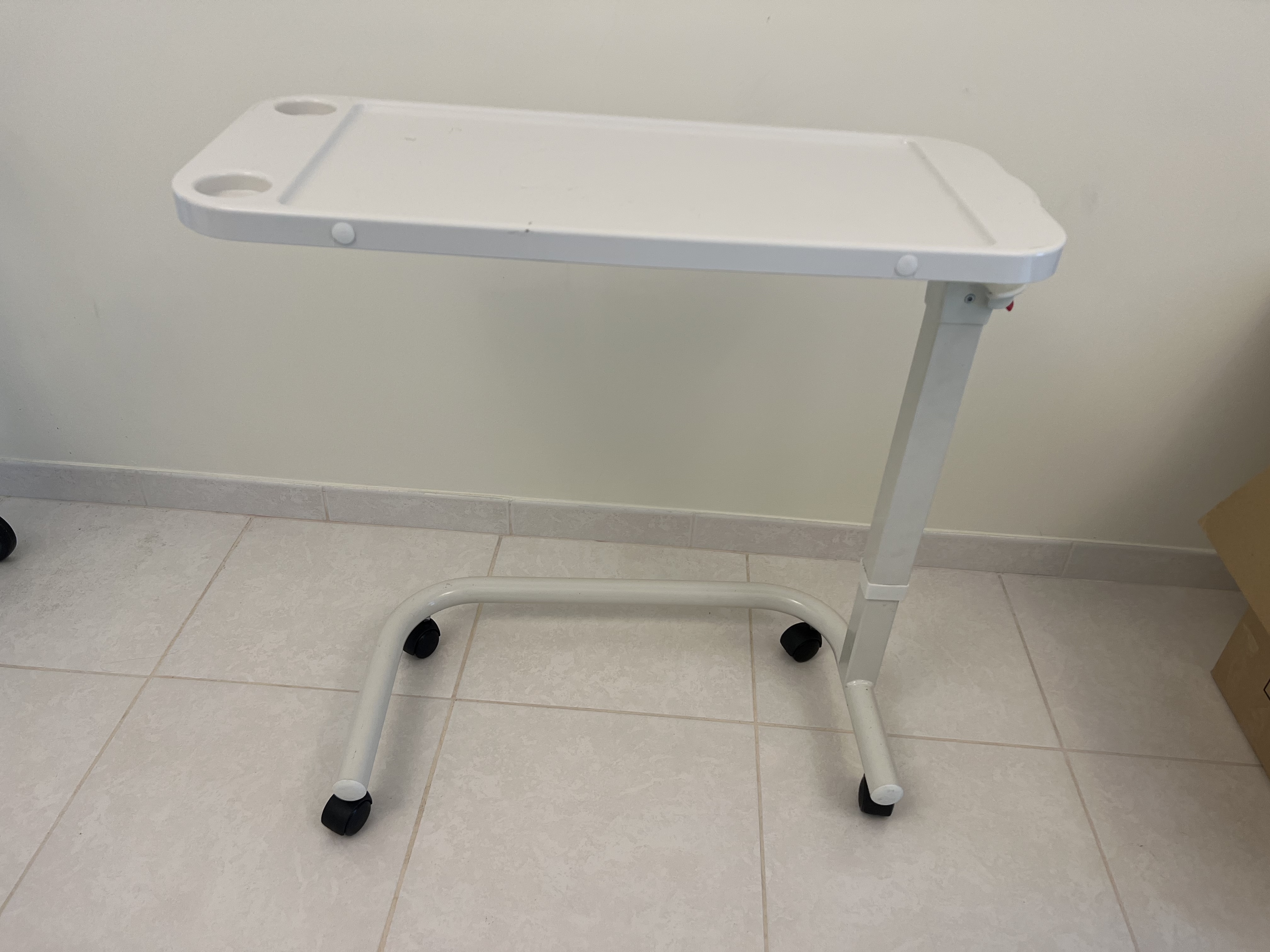 Hospital table bed