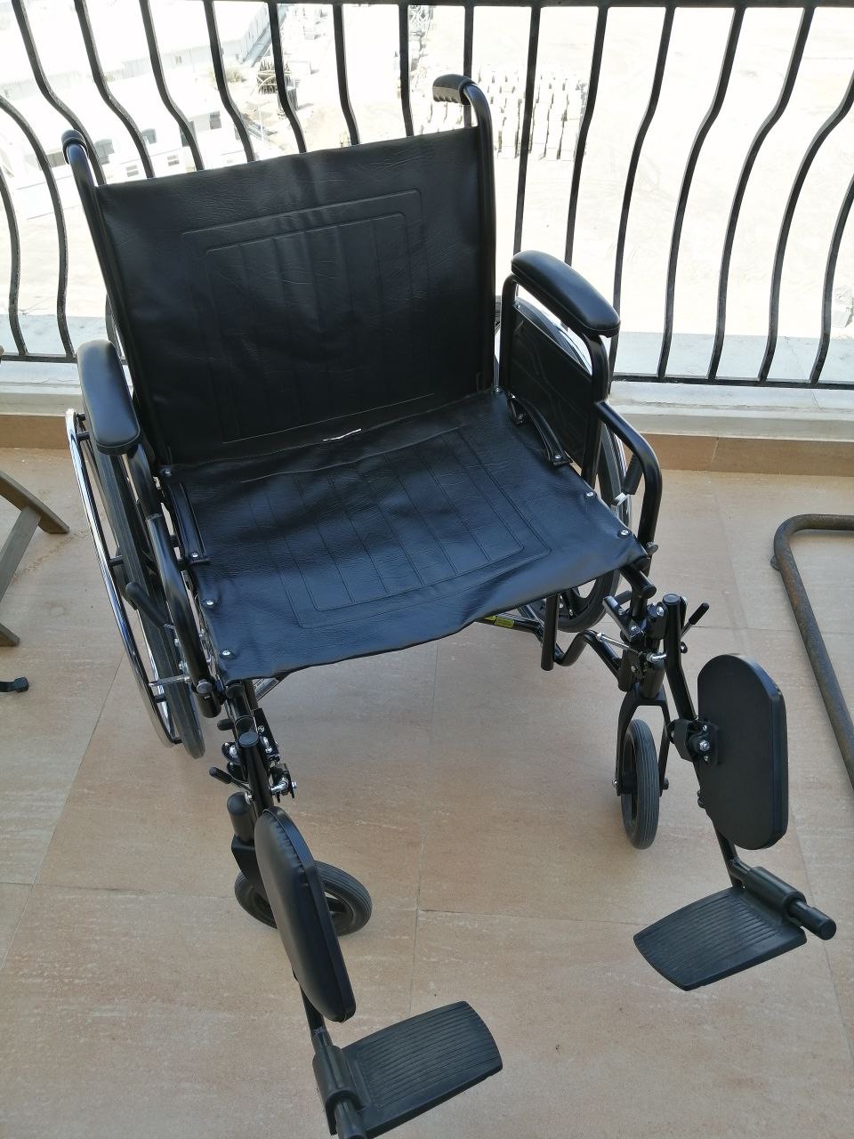 XL wheel chair 