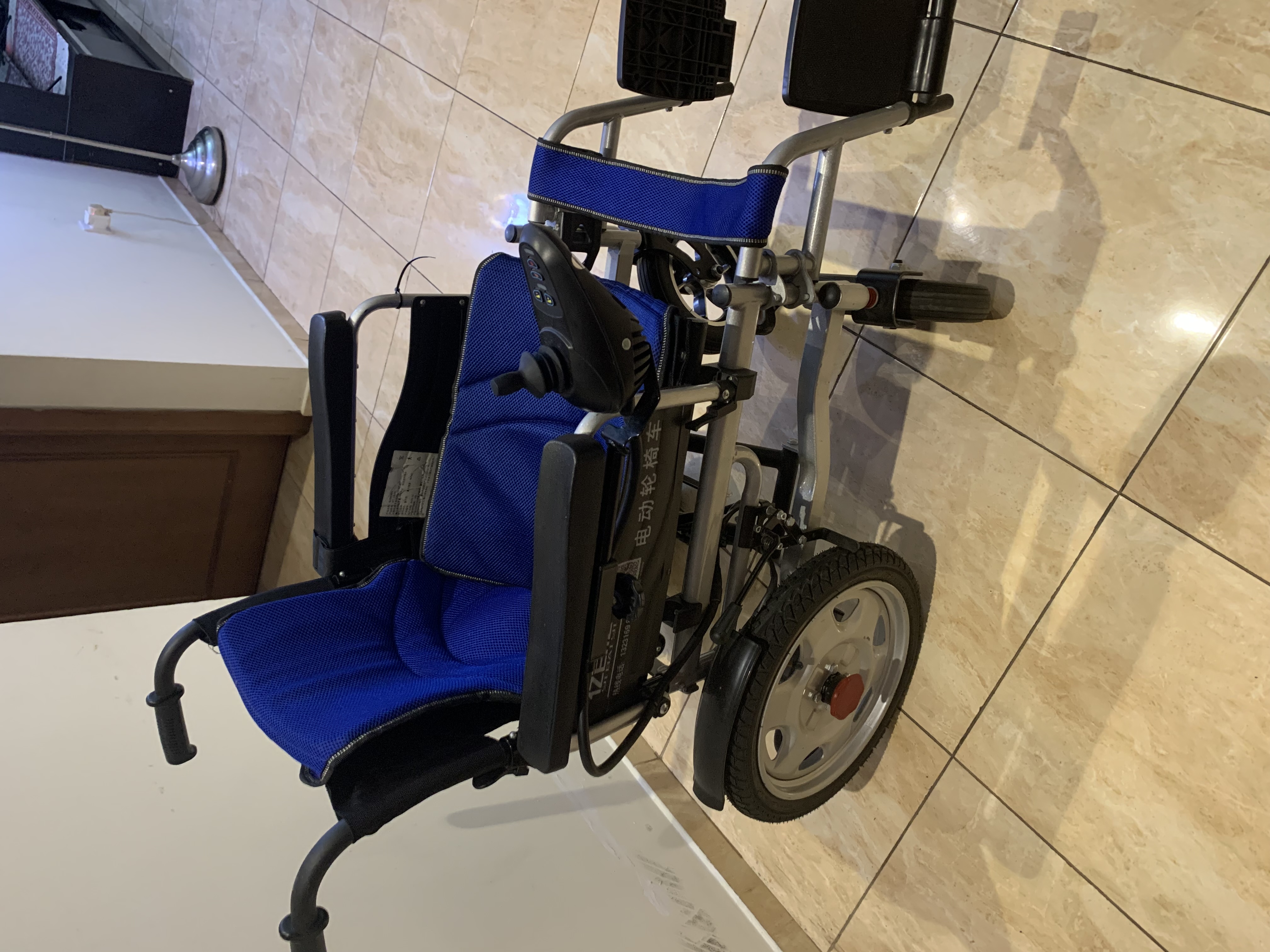 Automatic Wheelchair With Chargeable Battery 